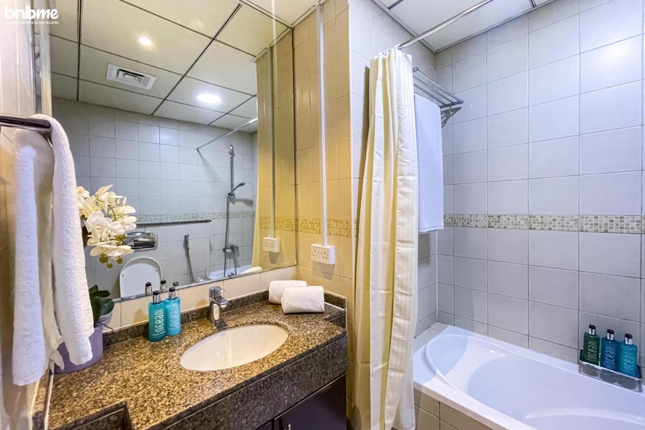 Bnbme - Bay Central Apartment Dubai Exterior photo